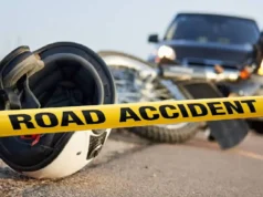 Bike accident in Bhadrak, 2 killed and 1 critical as bike rams against divider Bike accident in Cuttack