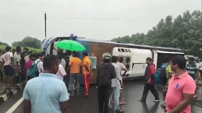 Bus overturns in Jajpur Bus overturns in Jajpur