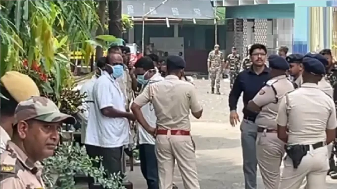 Hotel fire in West Bengal Hotel fire in West Bengal