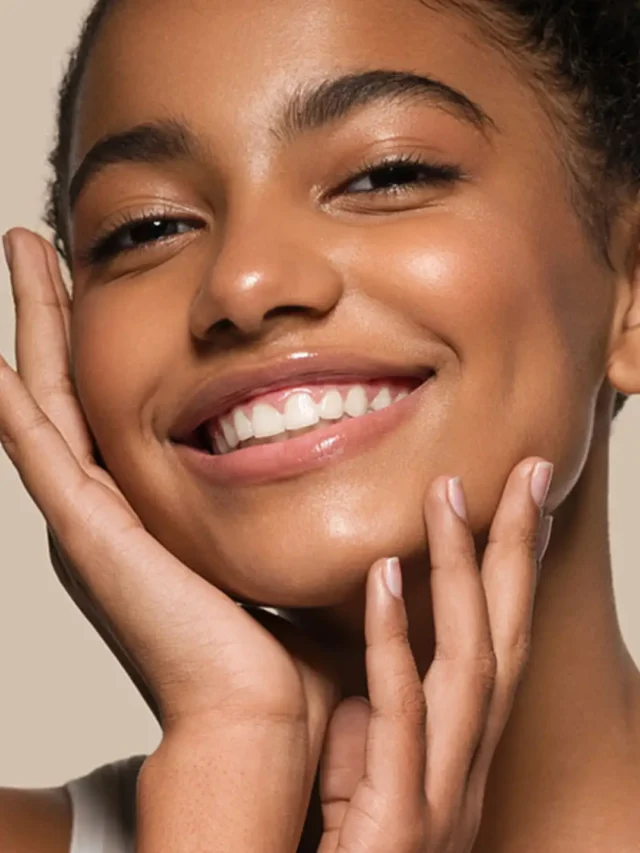 7 Smart Ways to Give Your Skin That Festive Glow