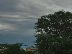 Overnight heavy rainfall in Cuttack and Bhubaneswar leads to water logging and traffic snarls rainfall in cuttack and bhubaneswar