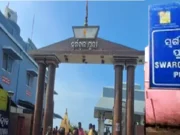 Major wood shortage at Swargadwar in Puri adds woes to relatives of deceased wood shortage at swargadwar