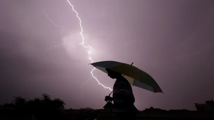 Lightning strike kills excise officer