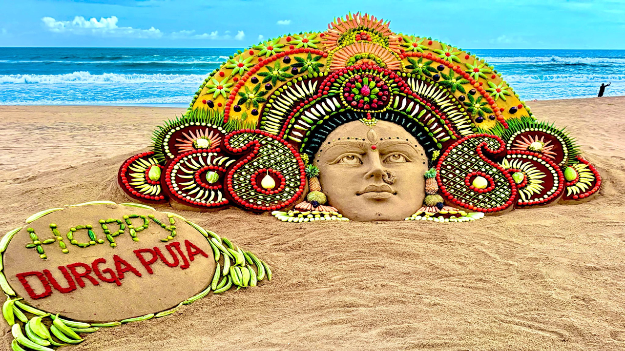 Maa Durga at Puri Sea Maa Durga at Puri Sea Beach